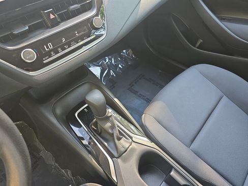 Used 2024 Toyota Corolla LE FWD image 25