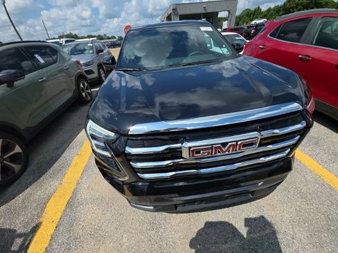 Used 2026 GMC Terrain Elevation FWD image 3