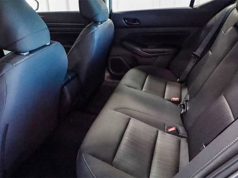 New 2025 Nissan Altima 2.5 S image 18