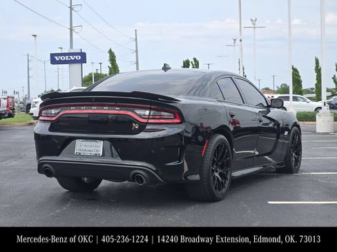 Used 2021 Dodge Charger Scat Pack RWD image 5