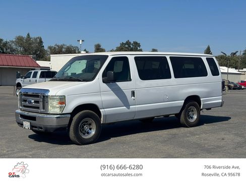 Used 2010 Ford E-350 and Econoline 350 XLT RWD image 1
