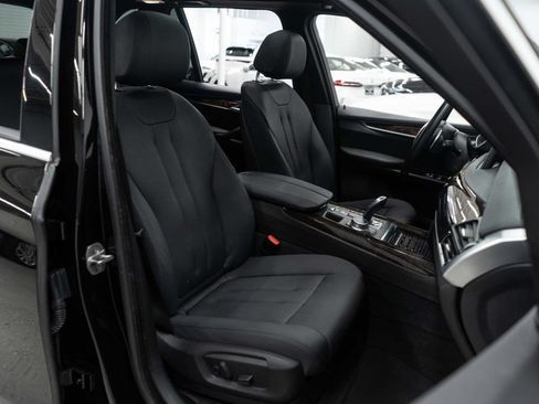 Used 2018 BMW X5 xDrive40e AWD/4WD image 11