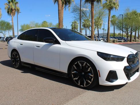 Used 2024 BMW i5 M60 w/ Executive Package AWD/4WD image 9