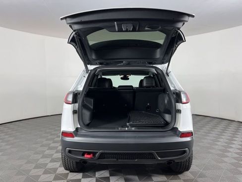 Used 2022 Jeep Cherokee Trailhawk w/ Sound & Nav Group AWD/4WD image 48