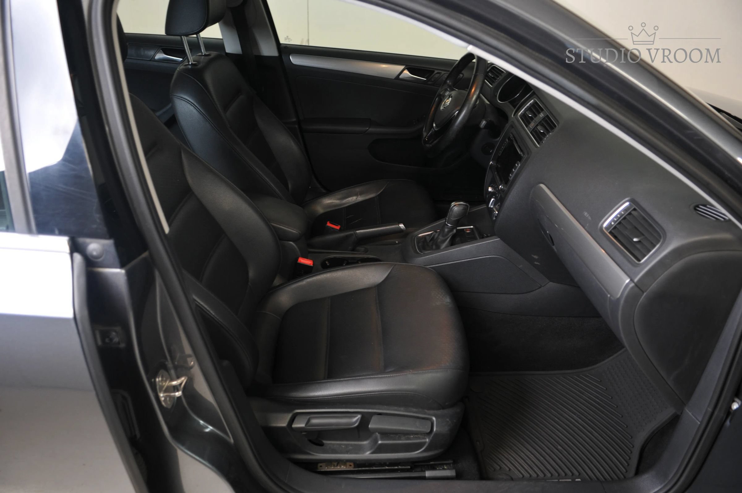 Used 2015 Volkswagen Jetta SE FWD image 10