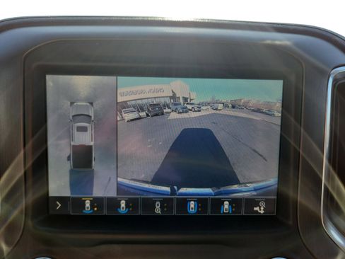 Used 2019 GMC Sierra 1500 AT4 w/ AT4 Premium Package image 18