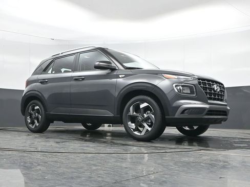 New 2026 Hyundai Venue SEL FWD image 24