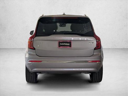 Certified 2026 Volvo XC90 B6 Plus w/ Protection Package AWD/4WD image 7