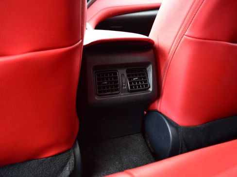 Used 2022 Toyota Camry XSE FWD image 24