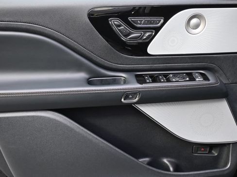 New 2026 Lincoln Aviator Reserve AWD/4WD image 22
