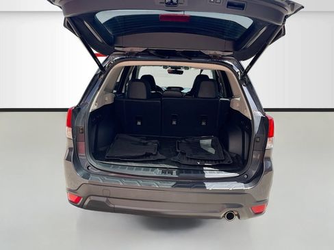 Used 2019 Subaru Forester Limited AWD/4WD image 27