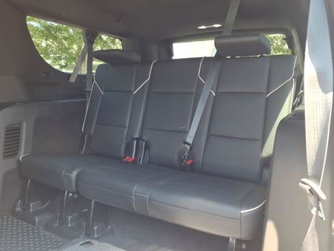 Used 2023 Cadillac Escalade ESV Sport AWD/4WD image 15