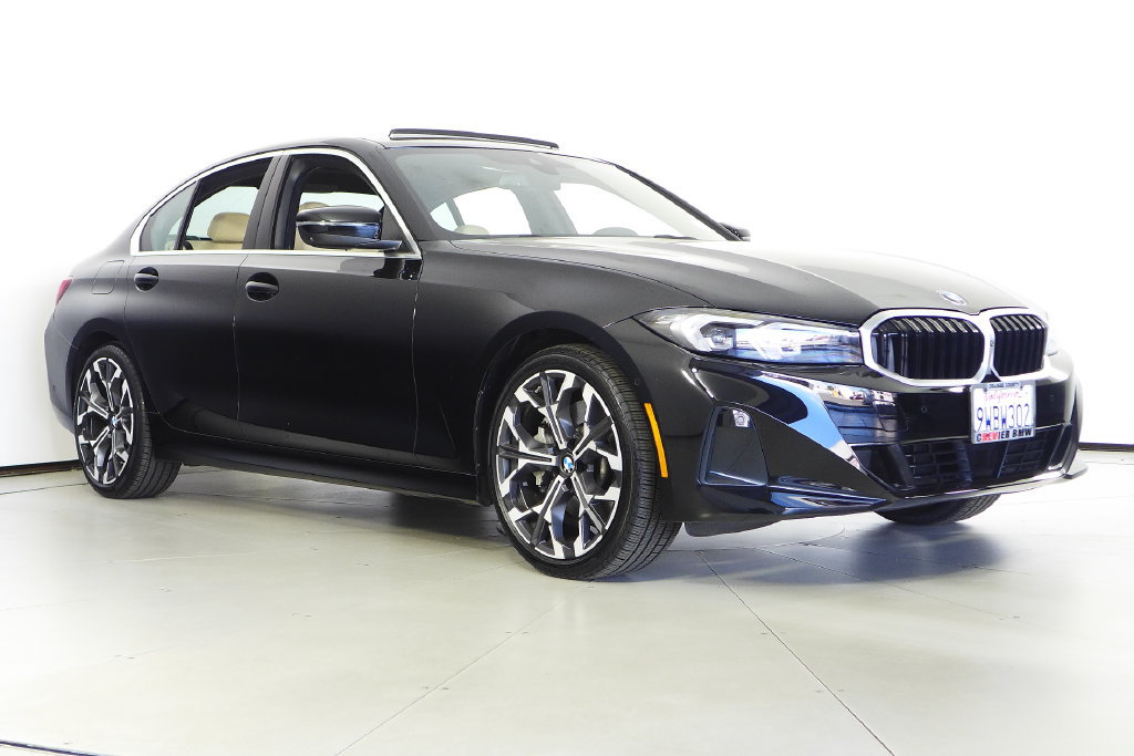 Used 2026 BMW 330i Sedan w/ Convenience Package RWD image 4