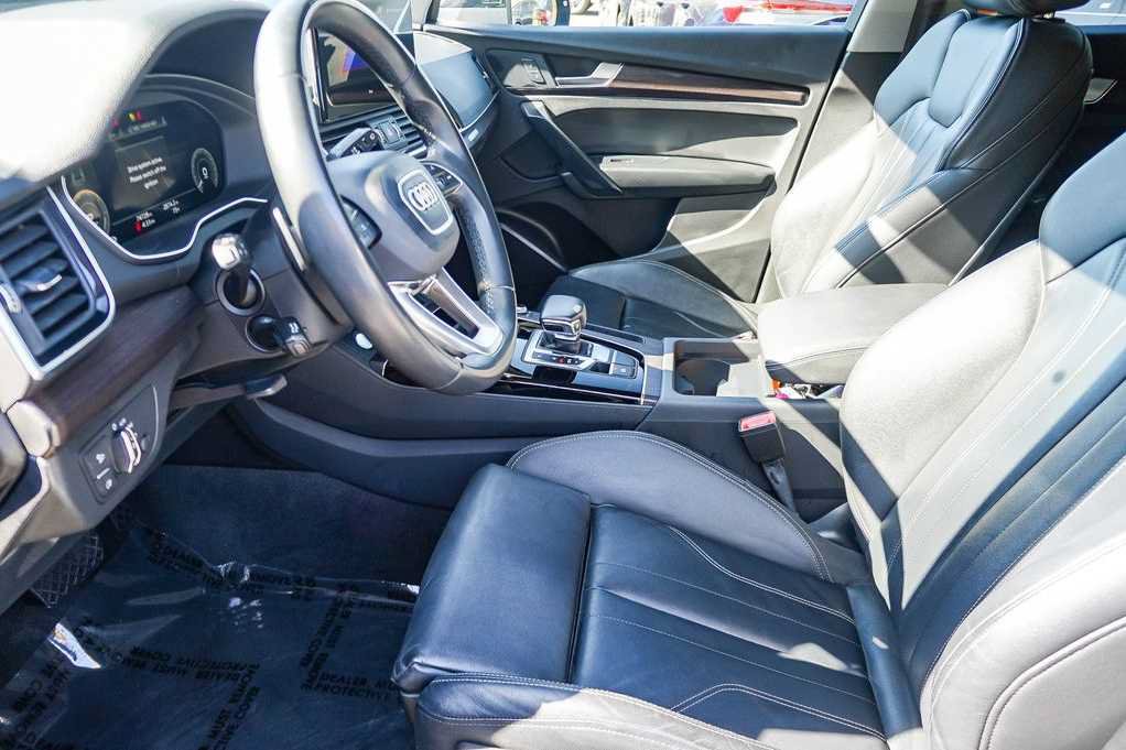 Used 2023 Audi Q5 e Premium AWD/4WD image 20