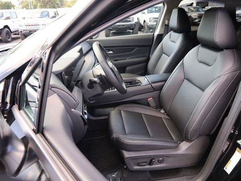 Used 2026 Nissan Murano SV AWD/4WD image 9