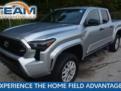 Used 2025 Toyota Tacoma SR