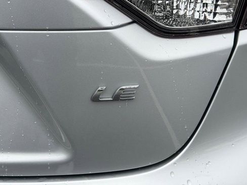 Certified 2025 Toyota Corolla LE image 8
