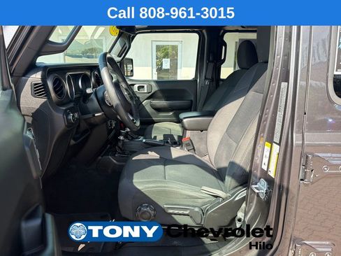 Used 2019 Jeep Wrangler Unlimited Sport S AWD/4WD image 24