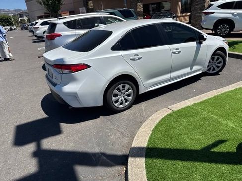 Used 2025 Toyota Corolla LE w/ Convenience Package FWD image 35