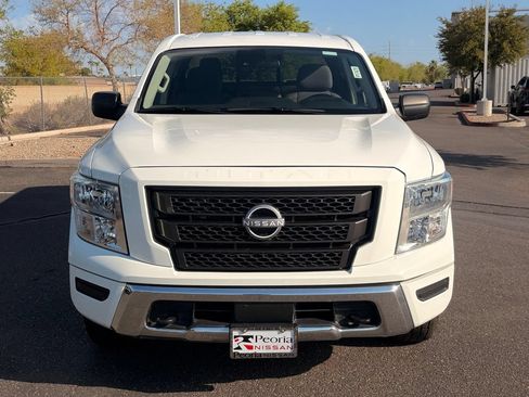 Certified 2023 Nissan Titan SV AWD/4WD image 9
