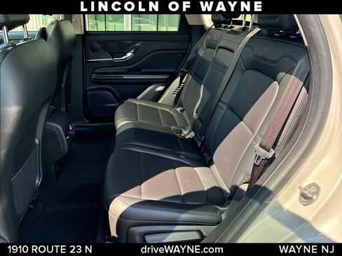 Certified 2023 Lincoln Corsair AWD w/ Equipment Group 101A image 23