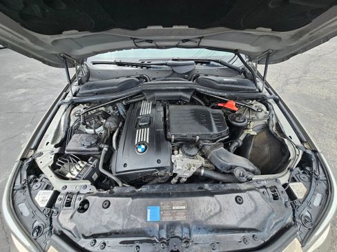 Used 2010 BMW 535i Sedan RWD image 18