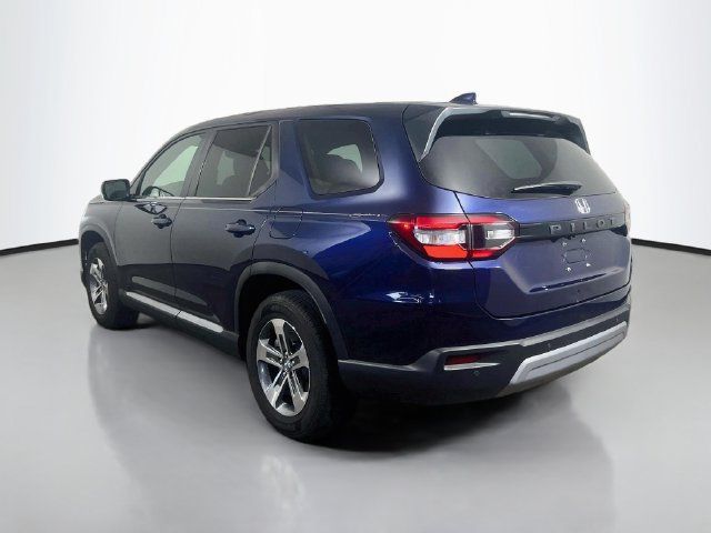 Used 2025 Honda Pilot EX-L image 7