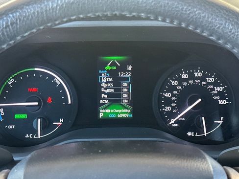 Certified 2022 Toyota Sienna XLE image 31