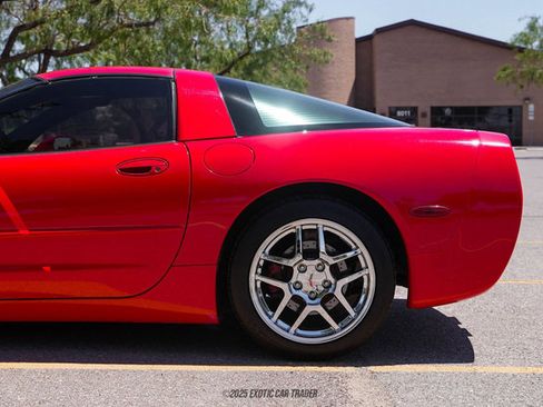 Used 1999 Chevrolet Corvette Coupe w/ Memory Pkg image 5