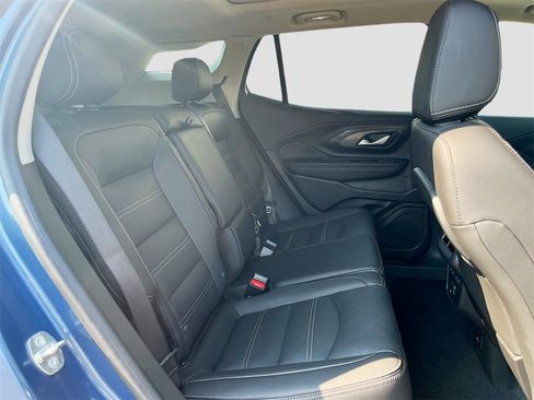 Used 2024 GMC Terrain Denali w/ Denali Premium Package image 29