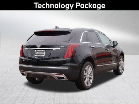 Used 2023 Cadillac XT5 Premium Luxury w/ Platinum Package AWD/4WD image 8