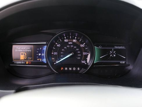 Used 2019 Ford Explorer Sport w/ Ford Safe & Smart Package AWD/4WD image 15