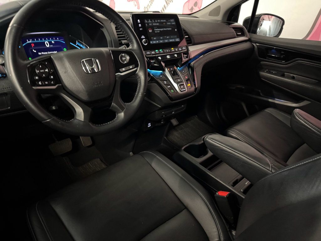 Used 2023 Honda Odyssey Touring image 19