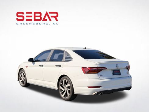 Used 2019 Volkswagen Jetta GLI image 9