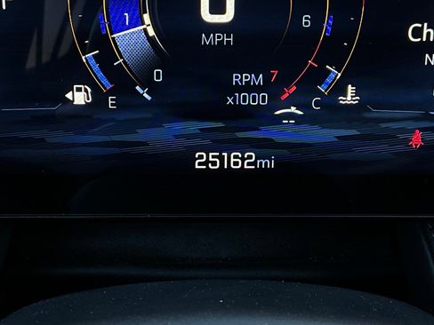 Used 2025 Chevrolet Equinox LT image 37