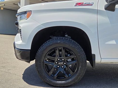 Certified 2023 Chevrolet Silverado 1500 LT Trail Boss w/ LT Trail Boss Premium Package AWD/4WD image 9