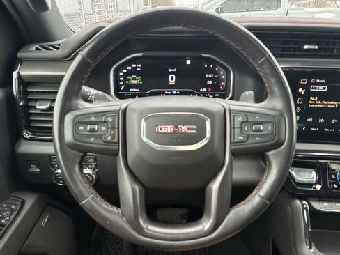 Certified 2022 GMC Sierra 1500 AT4 w/ Technology Package image 15