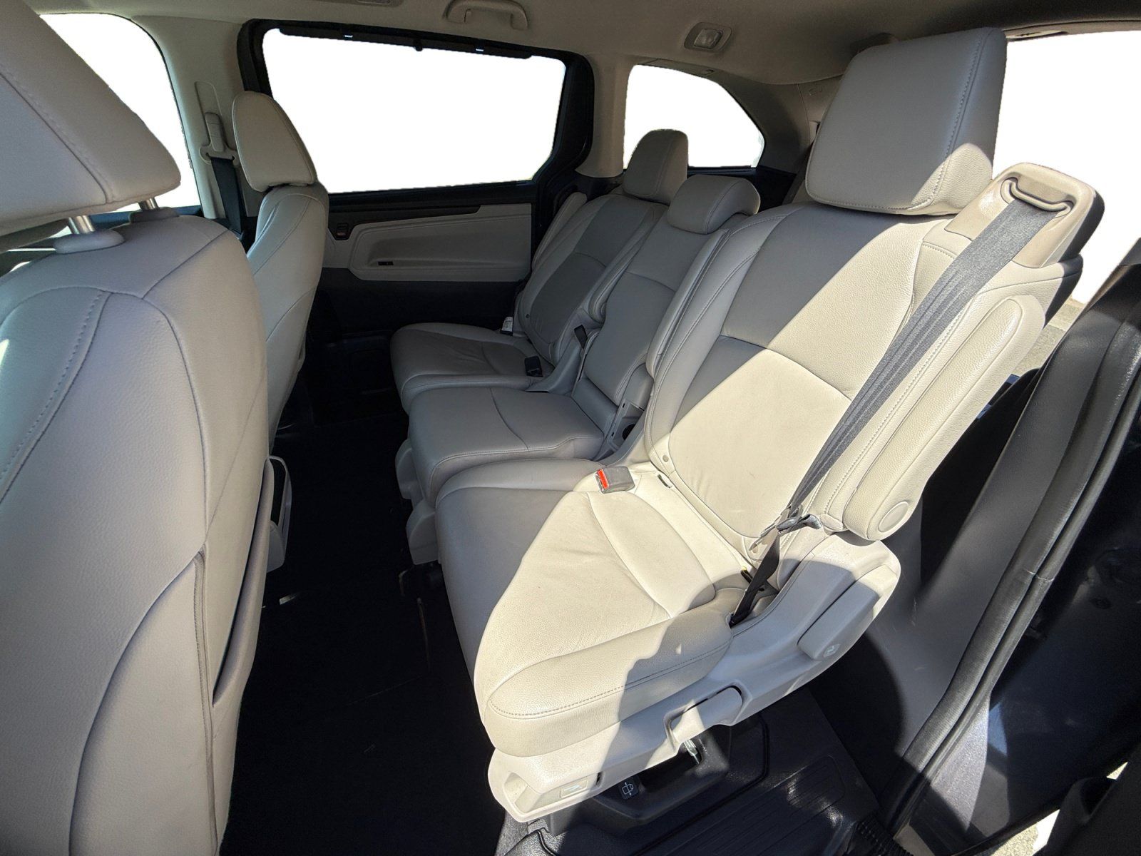 Used 2025 Honda Odyssey EX-L image 16