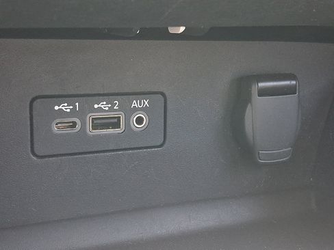Certified 2020 Nissan Altima 2.5 SR AWD/4WD image 23