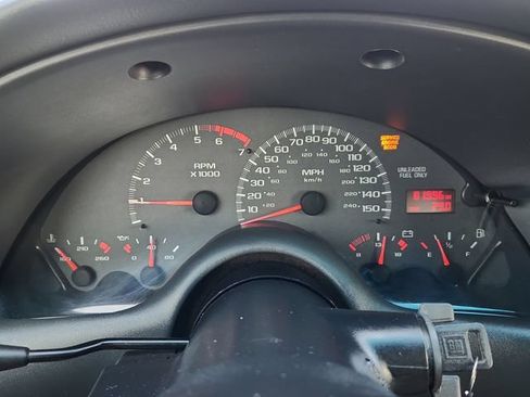 Used 1997 Chevrolet Camaro Z28 w/ Preferred Equipment Group 2 RWD image 33