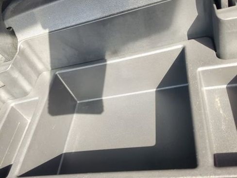 Used 2022 GMC Sierra 1500 SLT w/ SLT Premium Plus Package image 21