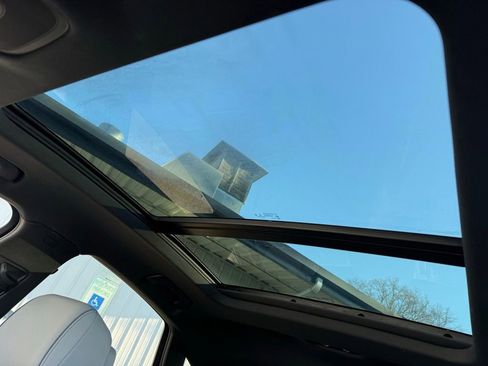 Used 2022 Audi Q5 2.0T Premium Plus image 14