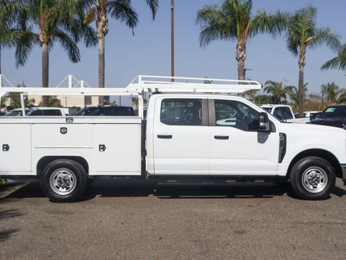 Used 2024 Ford F350 XL w/ XL Chrome Package RWD image 10