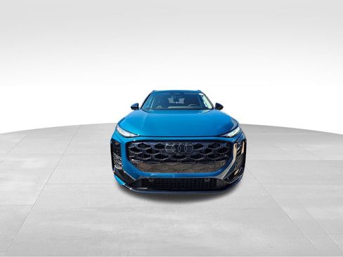 New 2026 Audi Q3 quattro 2.0T AWD/4WD image 2
