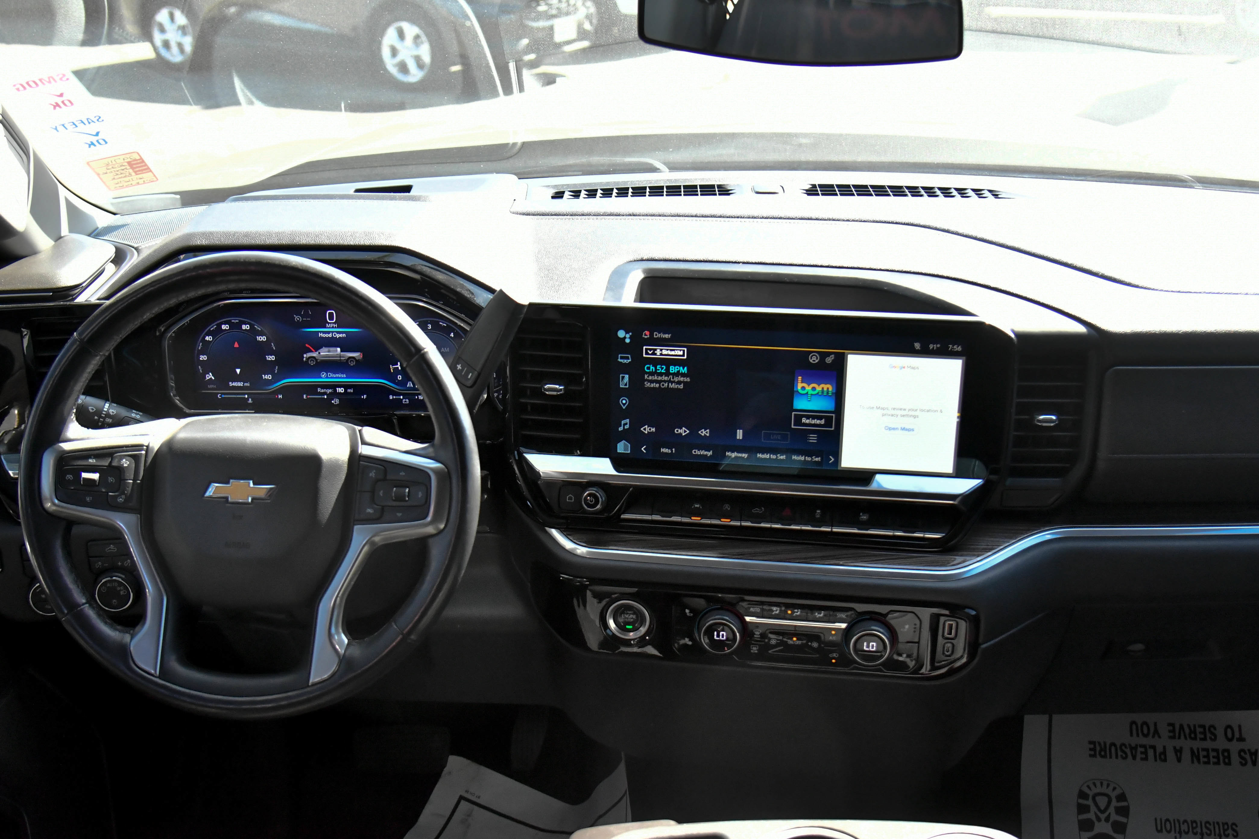 Used 2022 Chevrolet Silverado 1500 LT AWD/4WD image 38