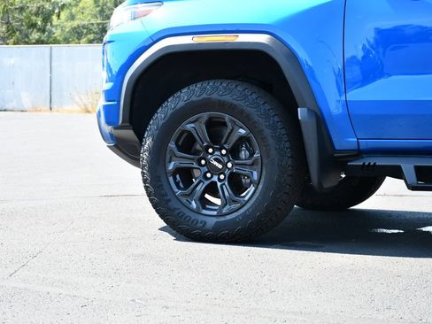 Used 2023 GMC Canyon Elevation w/ Convenience Package RWD image 12