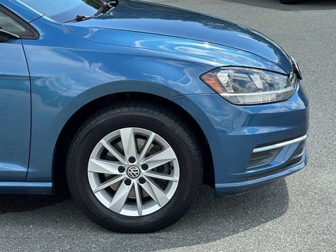 Used 2018 Volkswagen Golf S FWD image 38