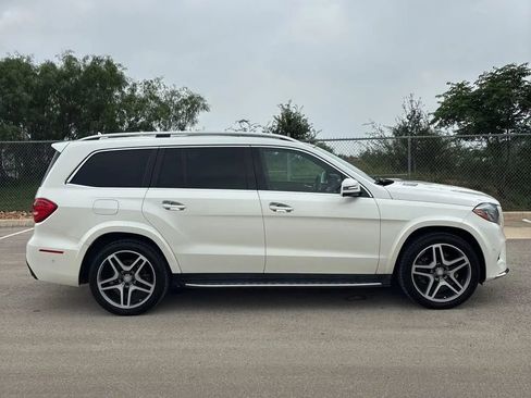 Used 2017 Mercedes-Benz GLS 550 4MATIC image 10