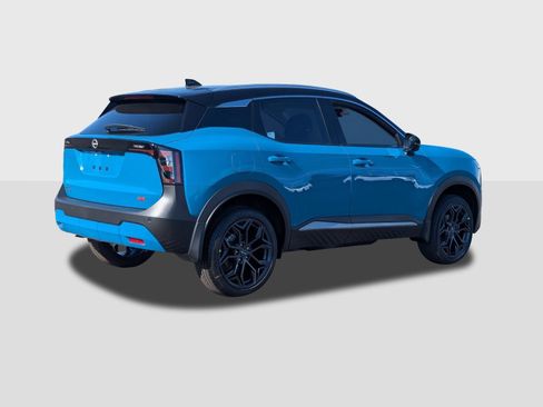 New 2026 Nissan Kicks SR FWD image 6