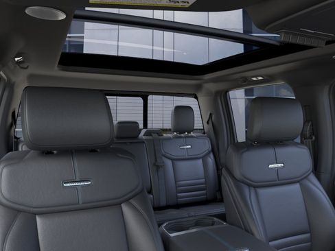 New 2026 Ford F250 Platinum AWD/4WD image 22